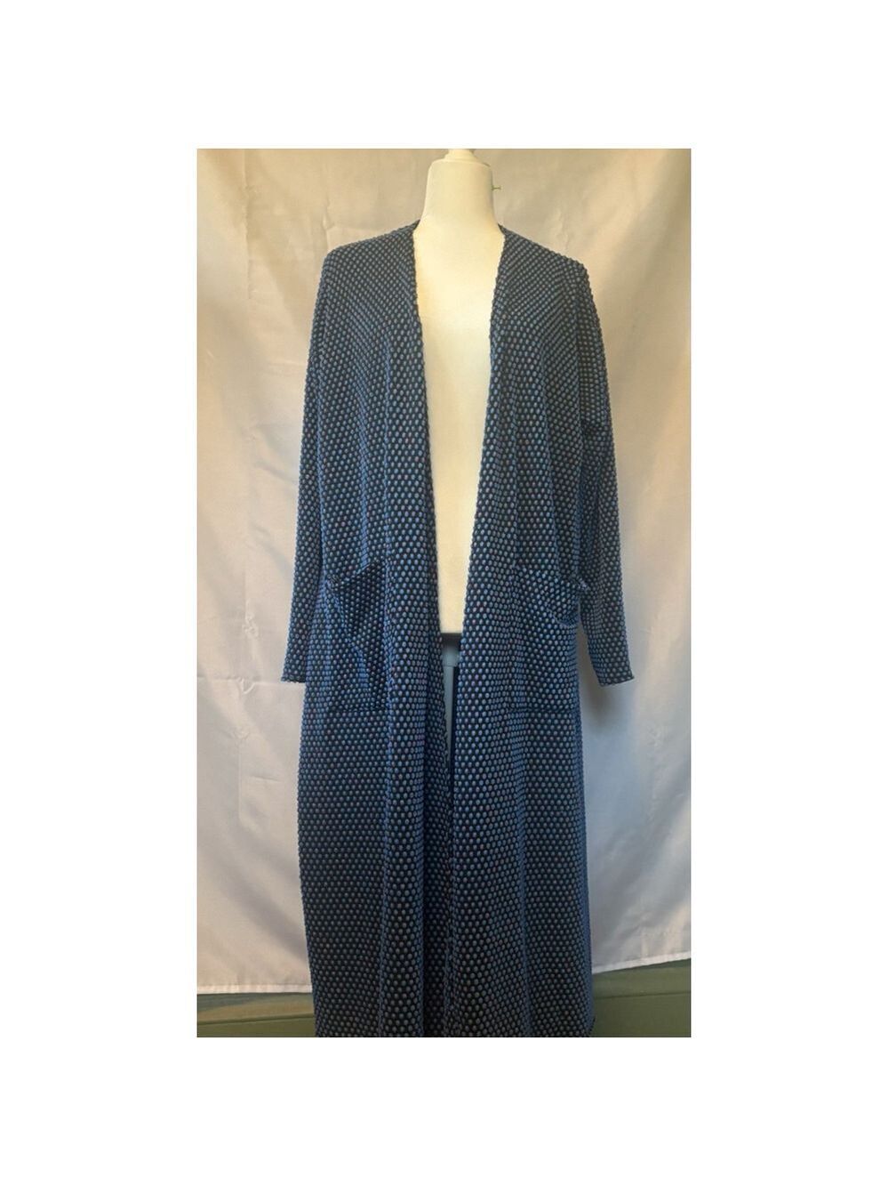 LuLaRoe Caroline Cardigan Size L Blue Pink Polka Dot Puff Texture Knit Pockets